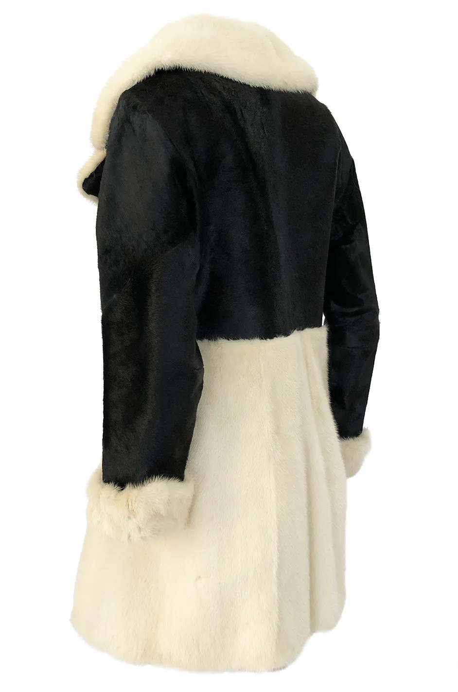 1960s Mod Black and Ivory Contrasting Graphic Fur Coat w Paisley Lining