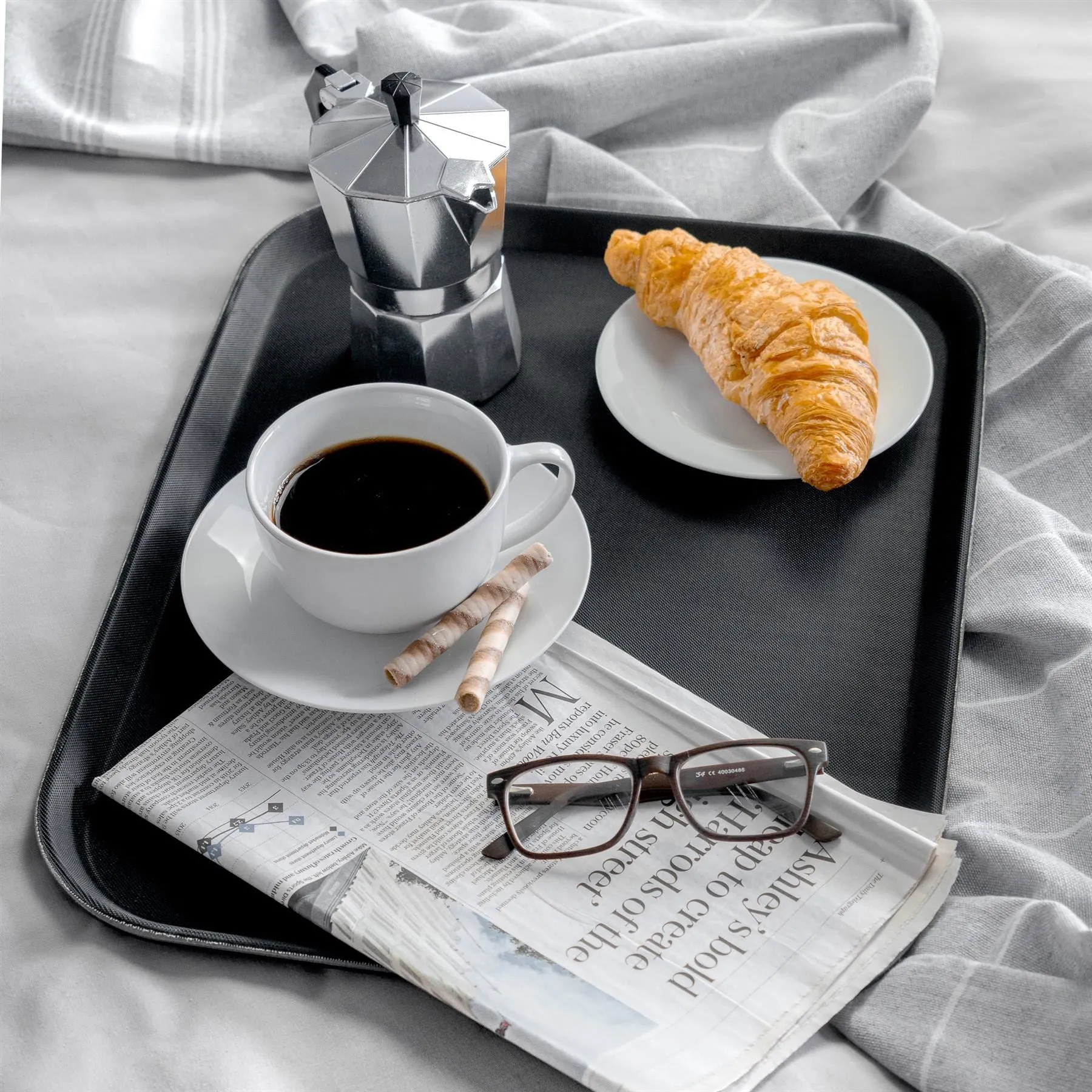 35cm x 25cm Black Rectangular Non-Slip Serving Tray - By Argon Tableware