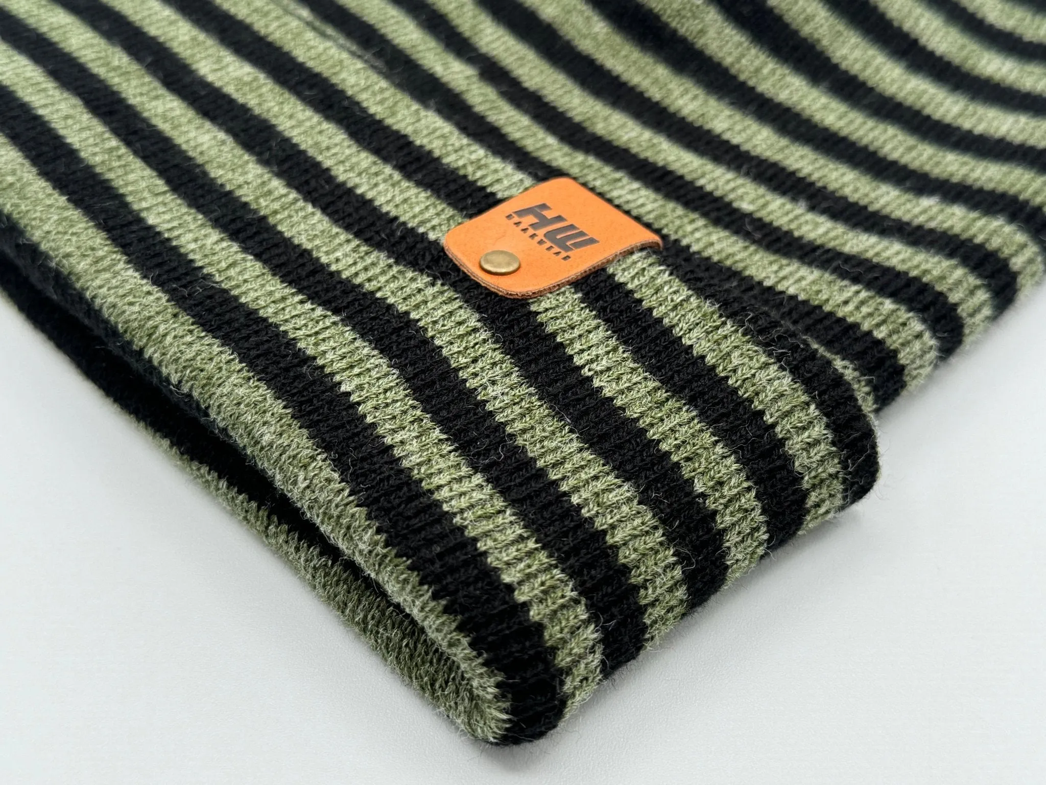 CTD202 HAAKWEAR Traditional RORO Cuffed Beanie / Hat - Black / Green, Made in USA