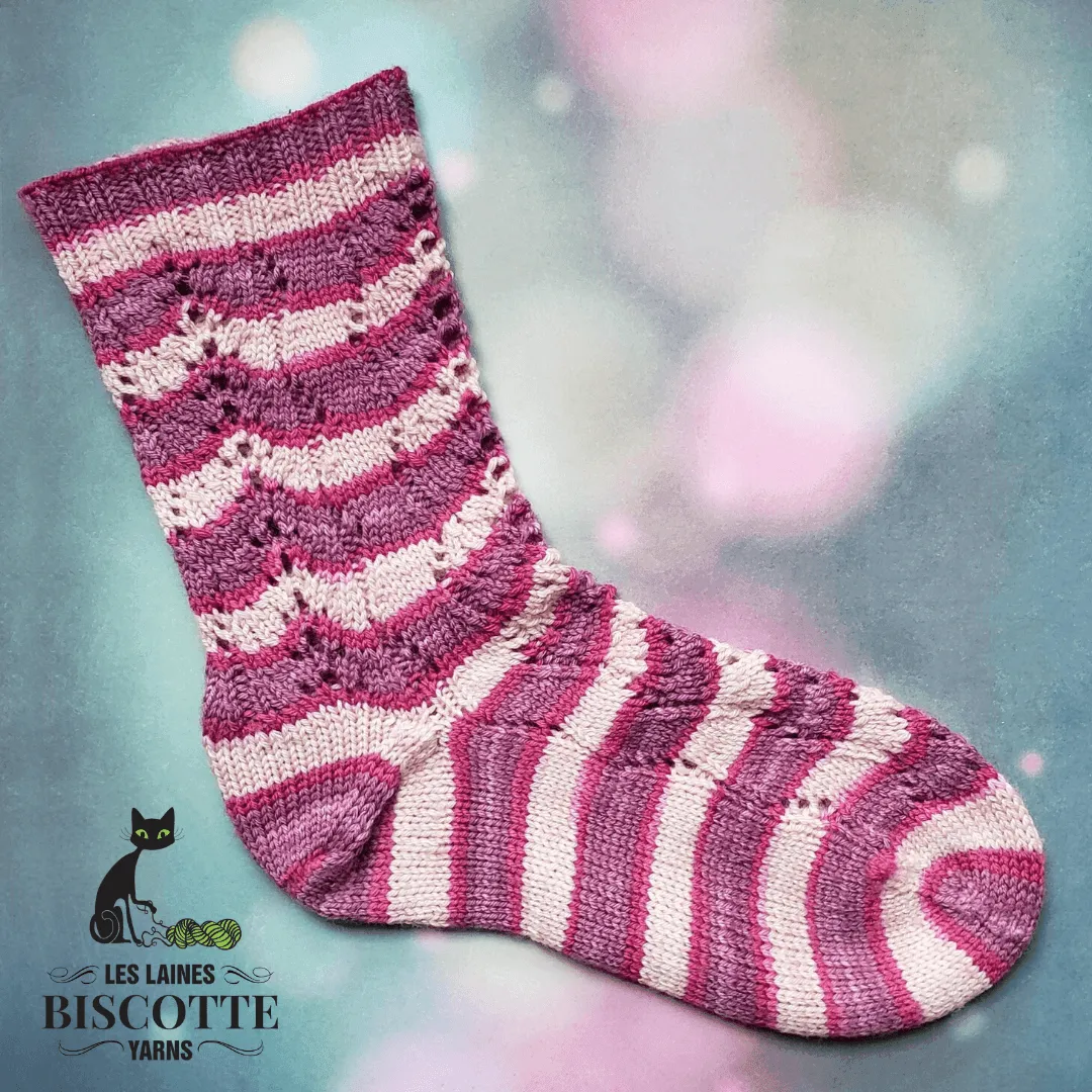 Flamingo Flamenco Socks | Knitting Pattern