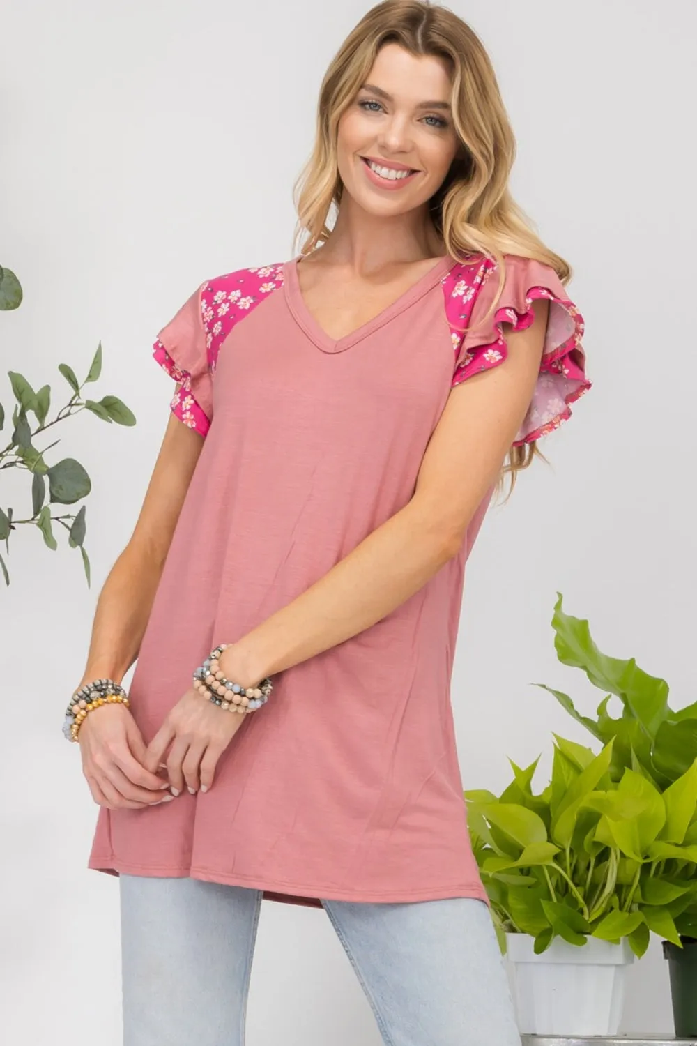 Full Size Floral Contrast Short Sleeve Top