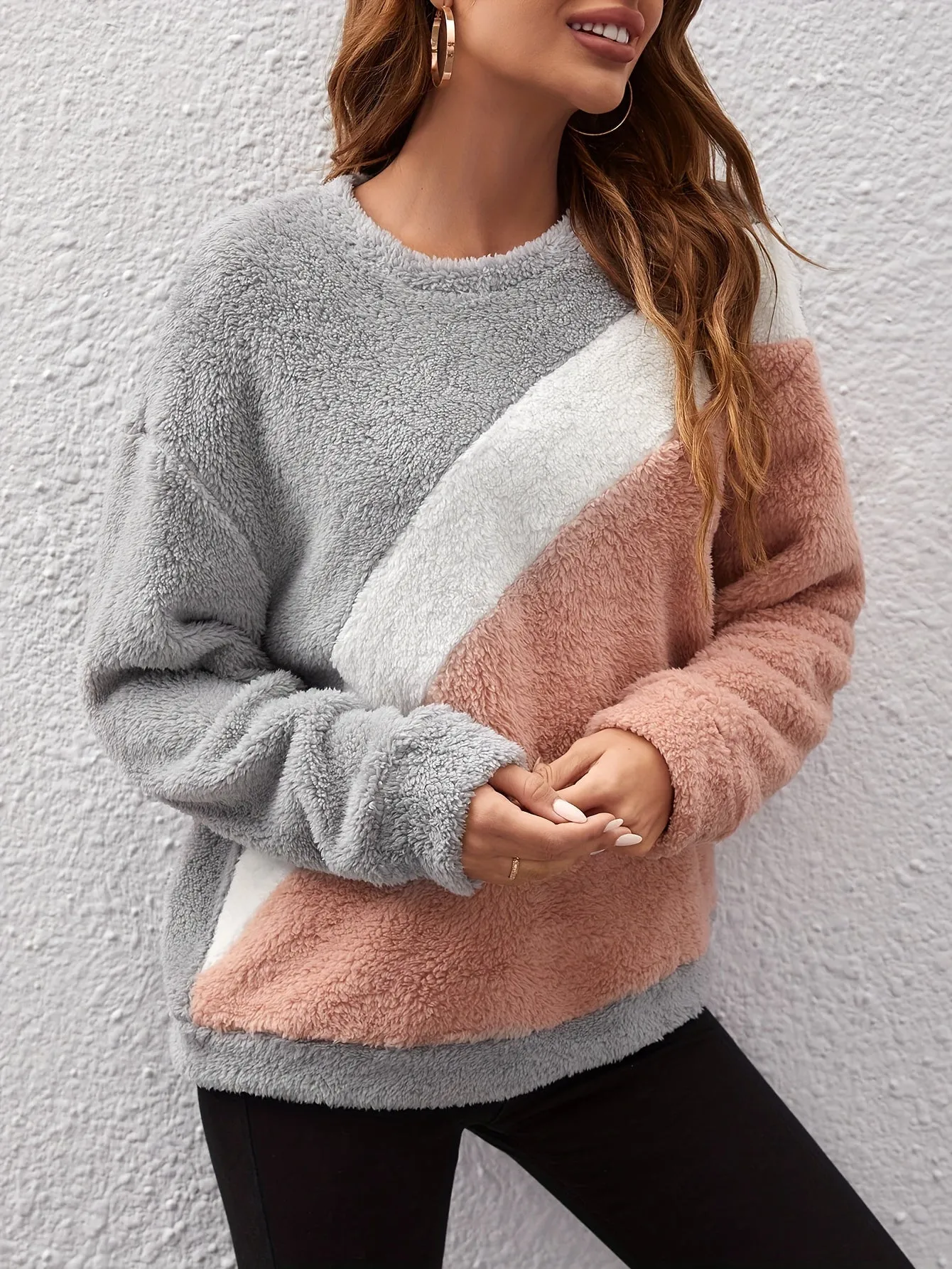 Fuzzy Color Block Sweatshirt Cozy Stylish Womens FallWinter Top