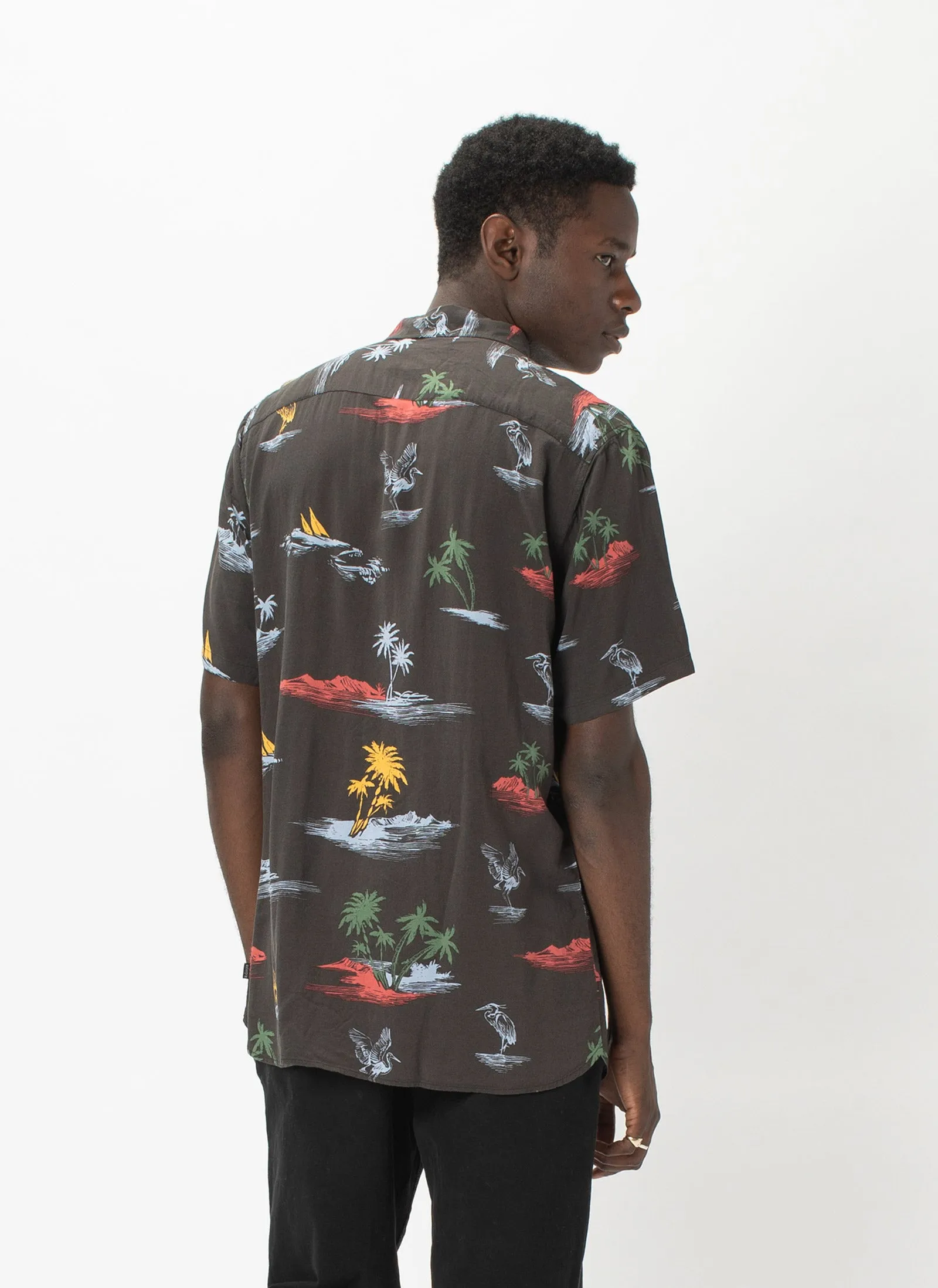 Holiday Short-Sleeve Shirt Black Islands