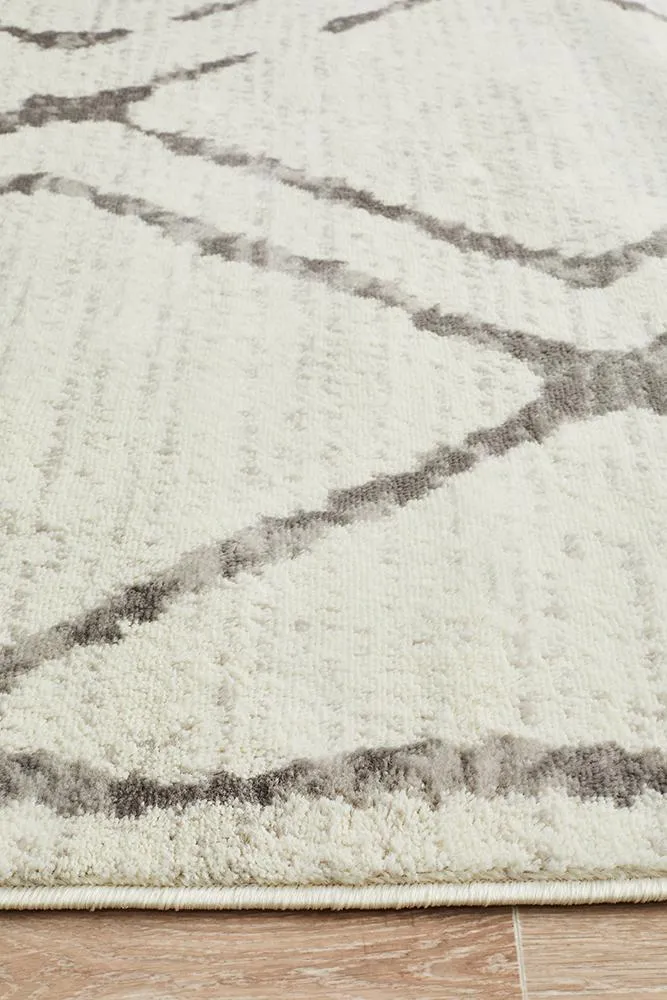 Kendall Contemporary Diamond Rug White Grey