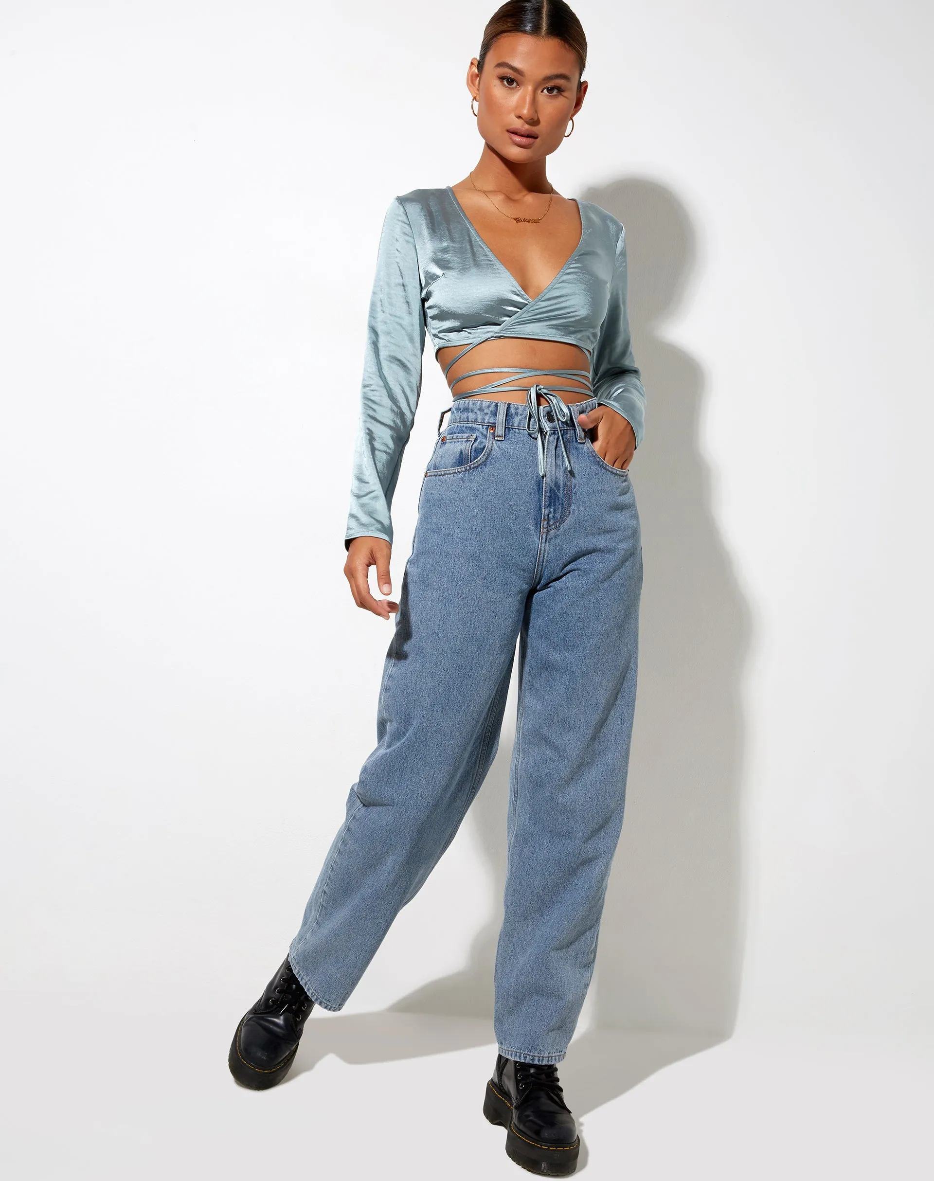 Liva Top in Satin Light Blue