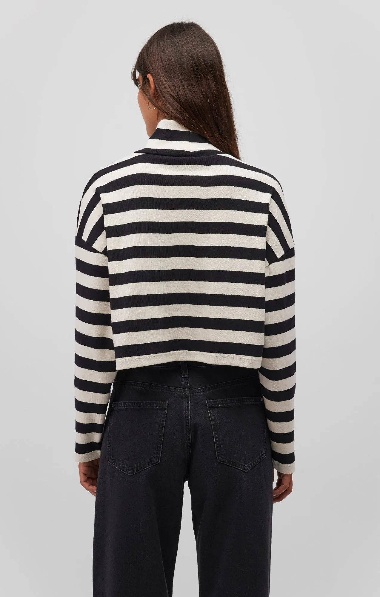 LONG SLEEVE TURTLENECK CROP TOP