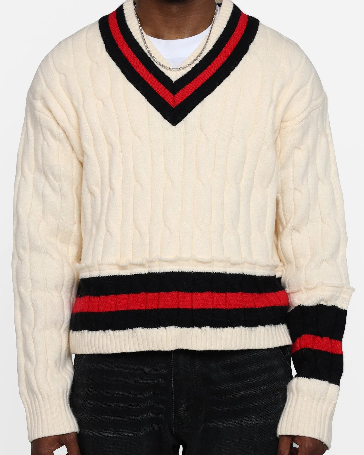 MNML Classic V Neck Sweater Off White