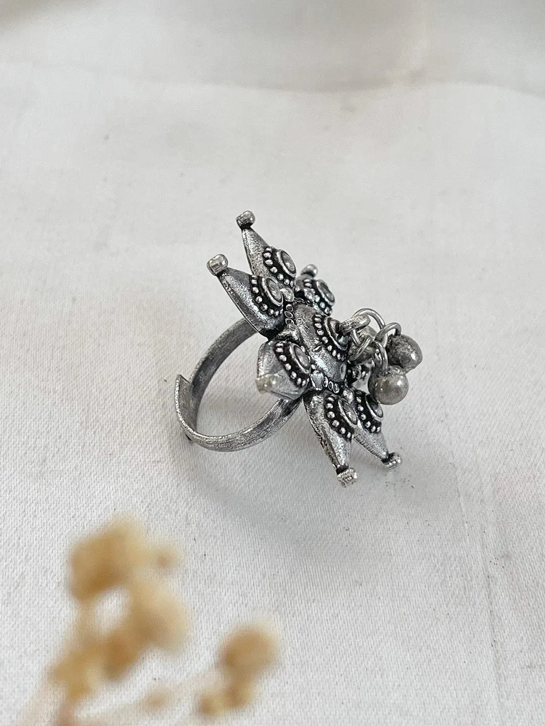 Star Design Silver Ring