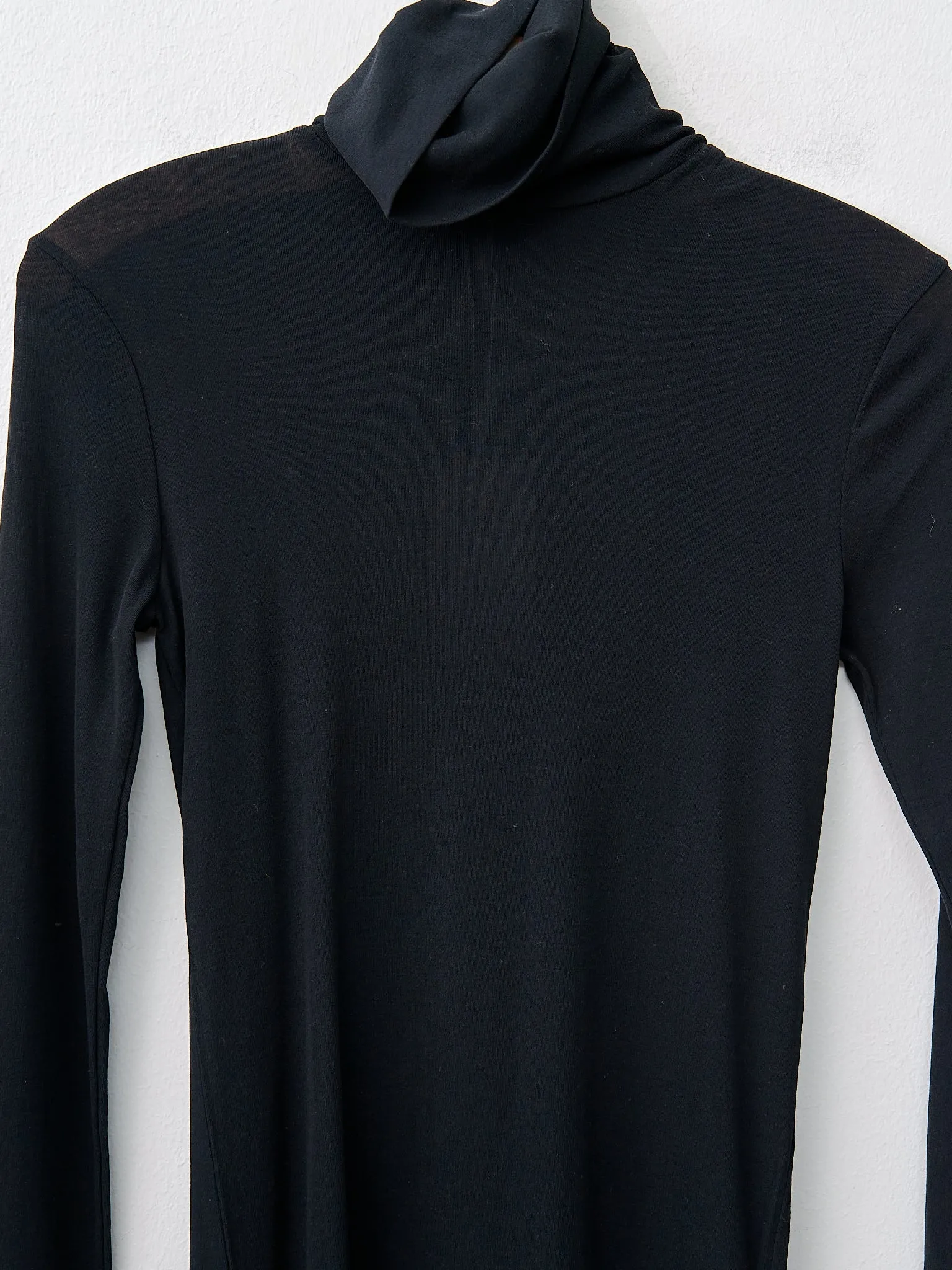 Twisted Cotton Turtleneck - Black