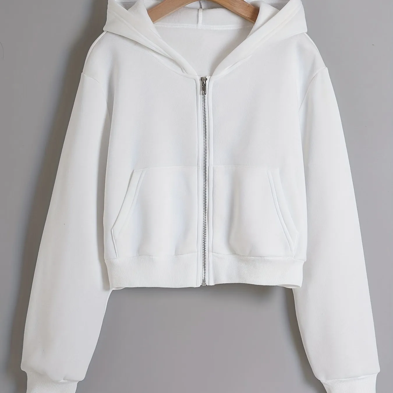 UltraComfy Womens ZipUp Hoodie for Stylish Crop Enthusiasts