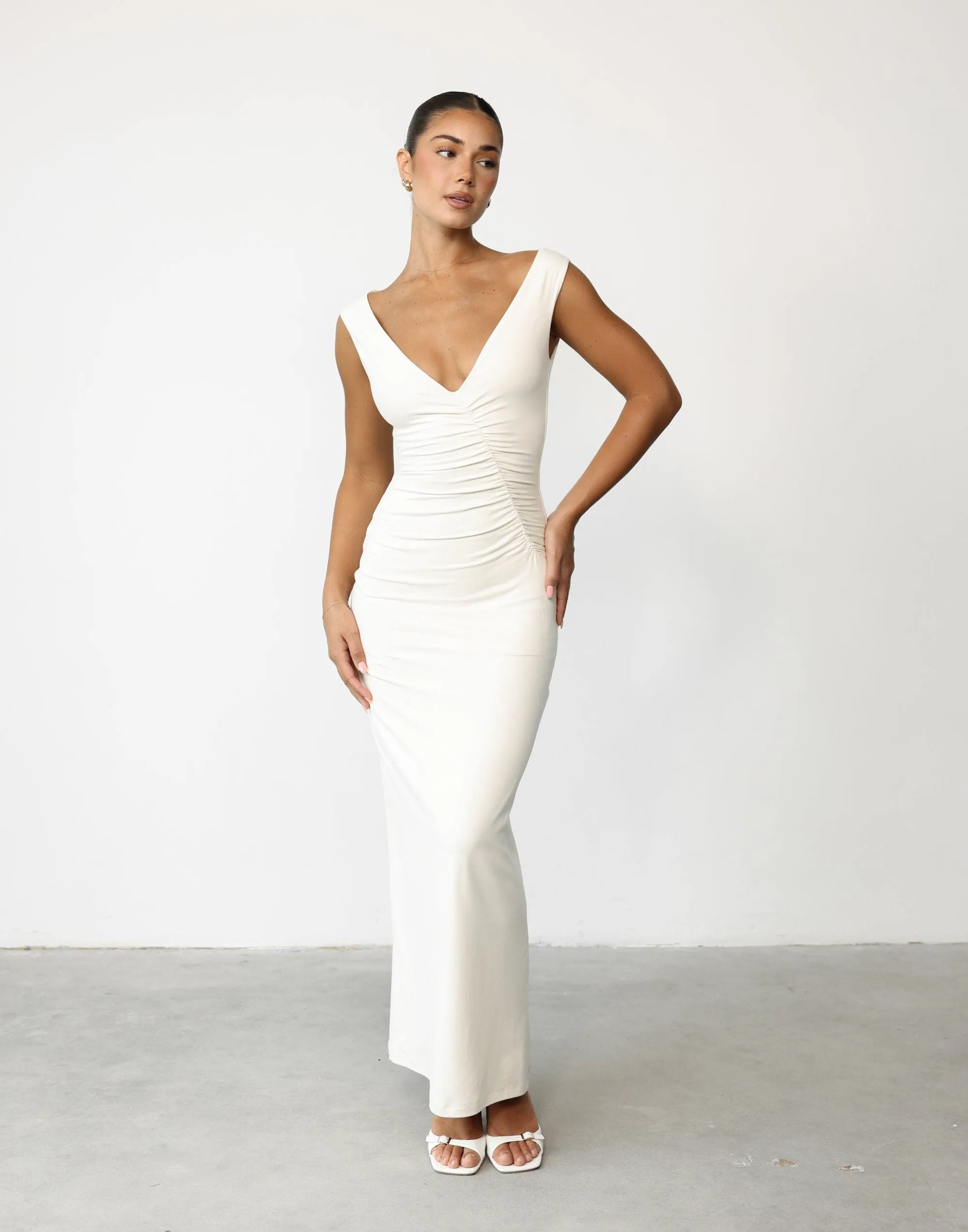 Viola Maxi Dress (Oat)